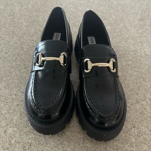 Steve Madden Black Lando Loafer